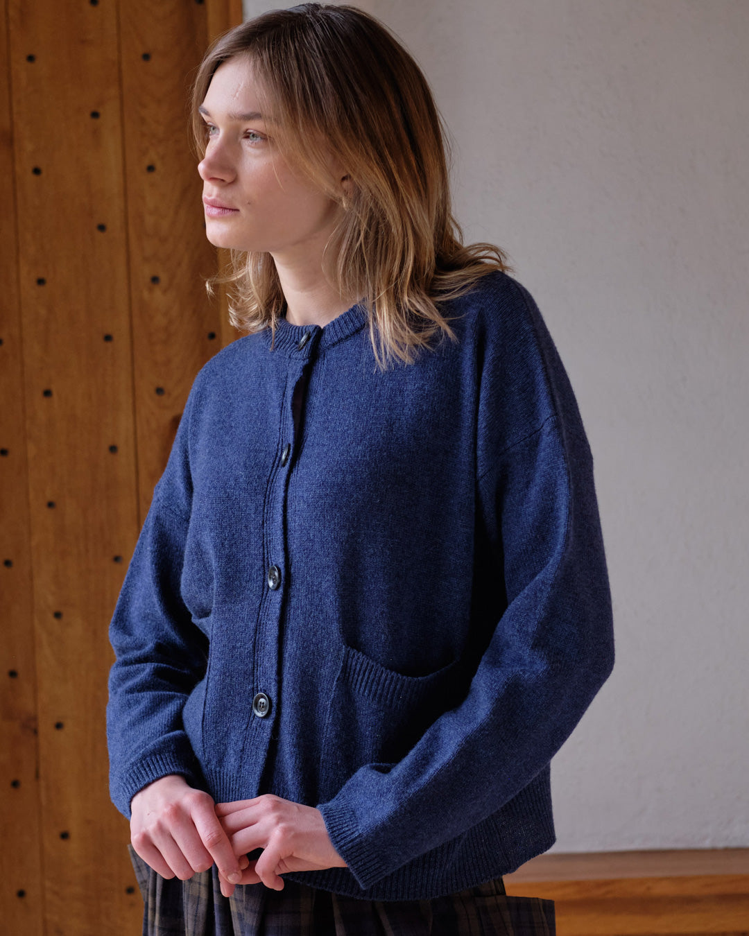 Mira Cropped Wool Cardigan – BIBICO