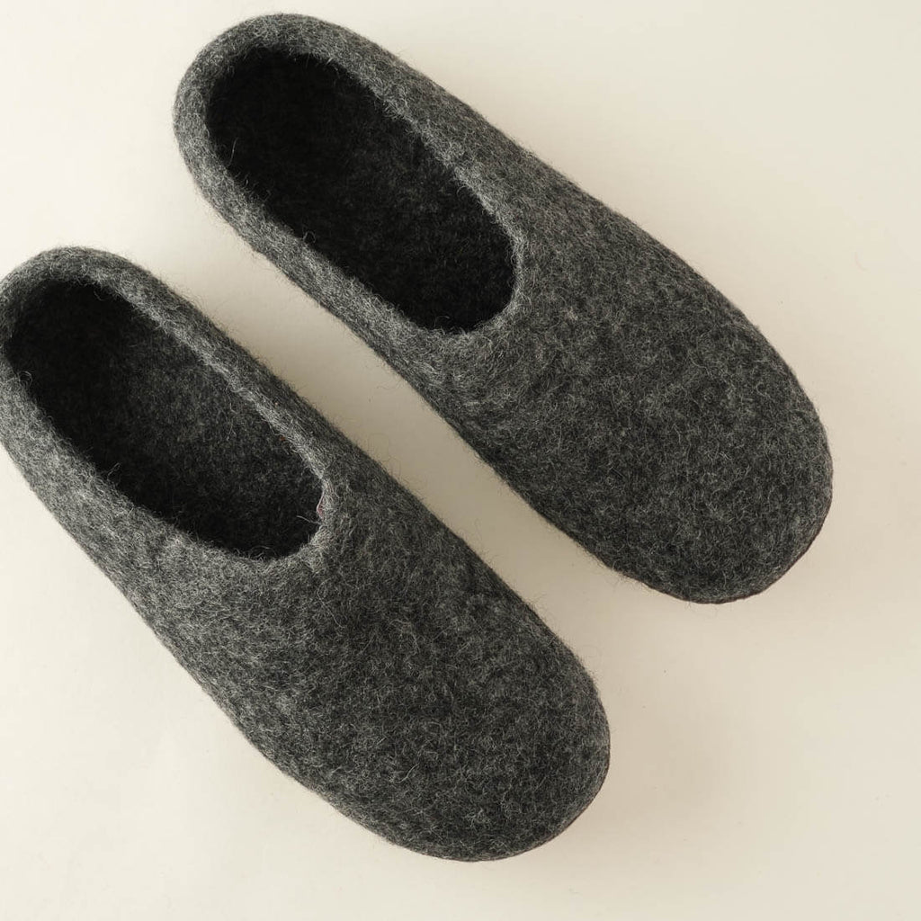 dark grey wool felted slippers