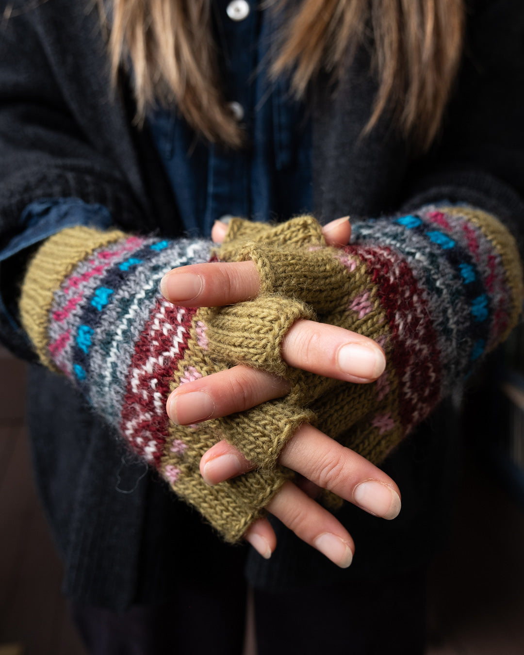 Isla Fair Isle Fingerless Gloves in Lime