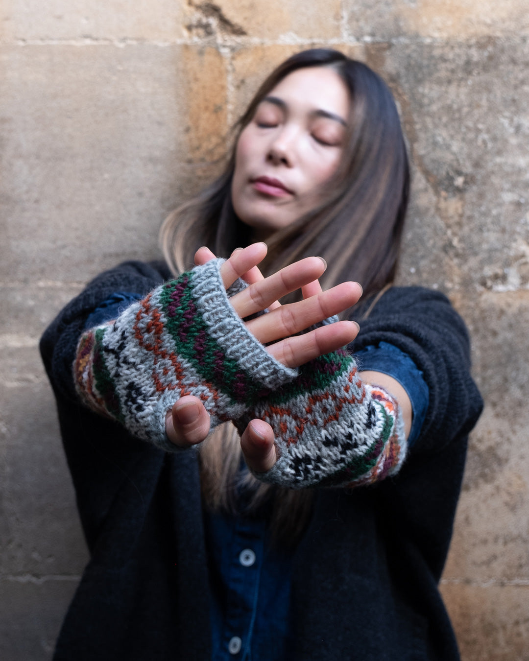 Liv Fair Isle Fingerless Mittens in Mint