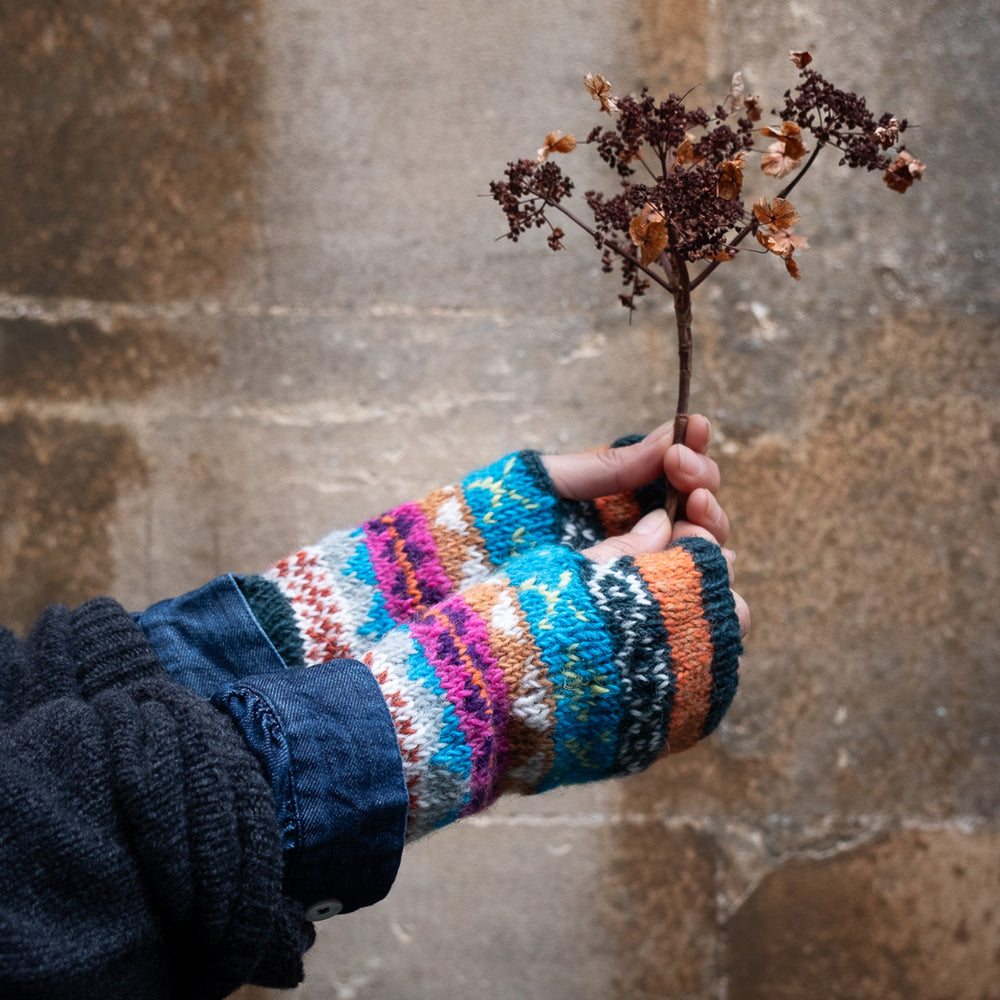 Liv Fair Isle Fingerless Mittens in Teal