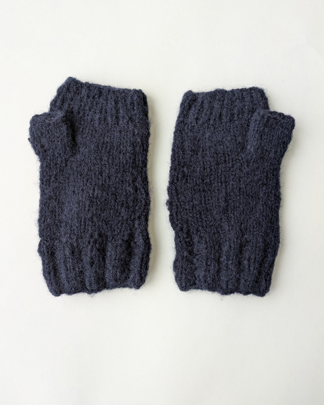 Bloom Mohair Mittens in Navy
