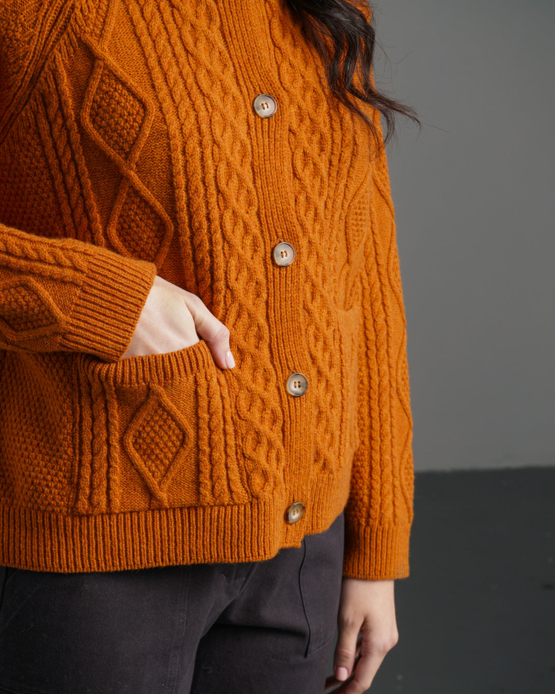 Derby Aran Cardigan - BIBICO