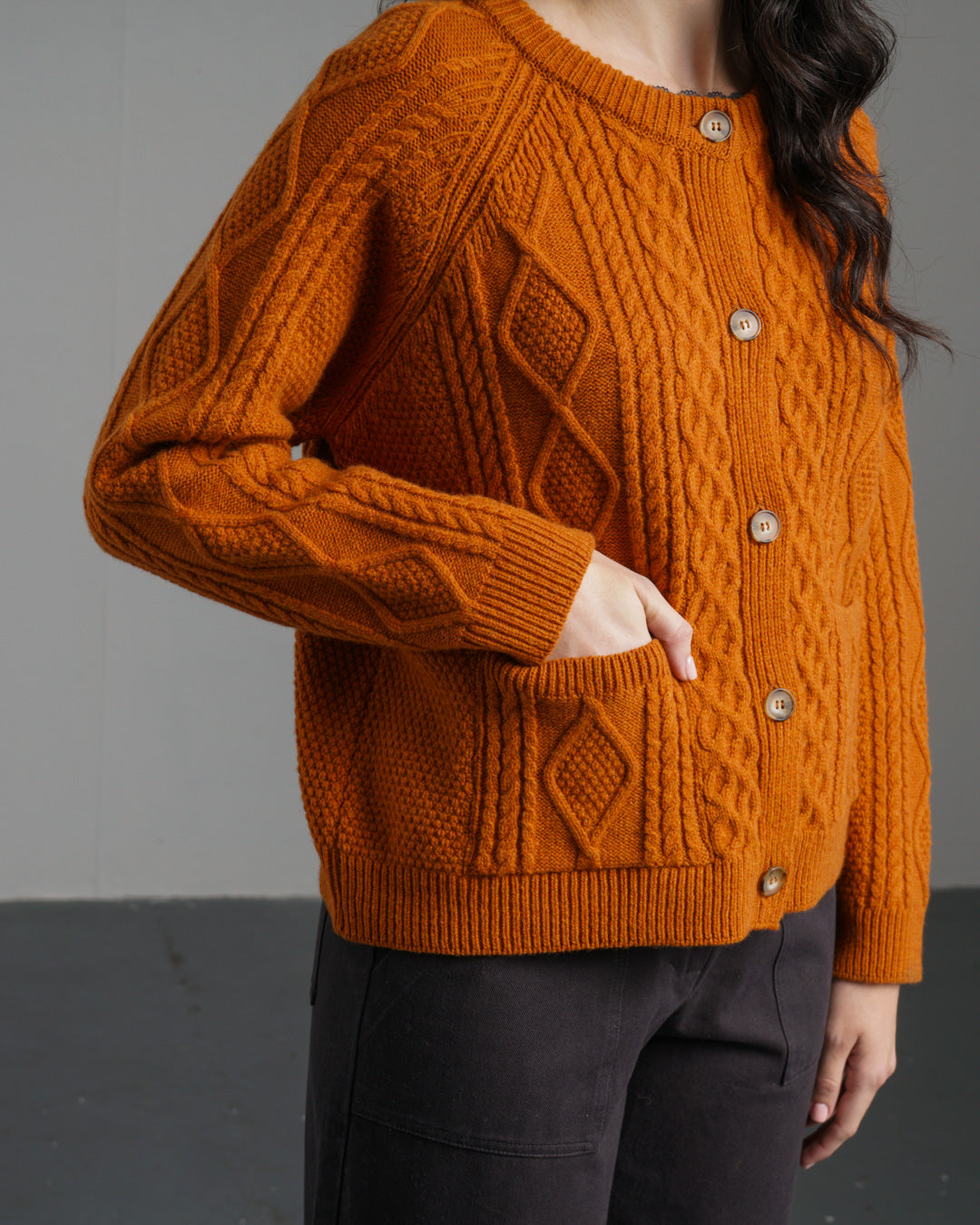 Derby Aran Cardigan - BIBICO