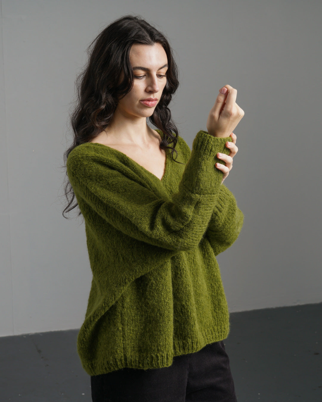 Leah V-neck Wool Jumper