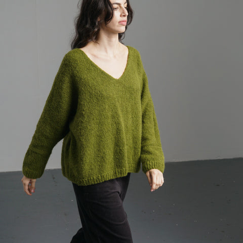 Leah V-neck Wool Jumper - BIBICO