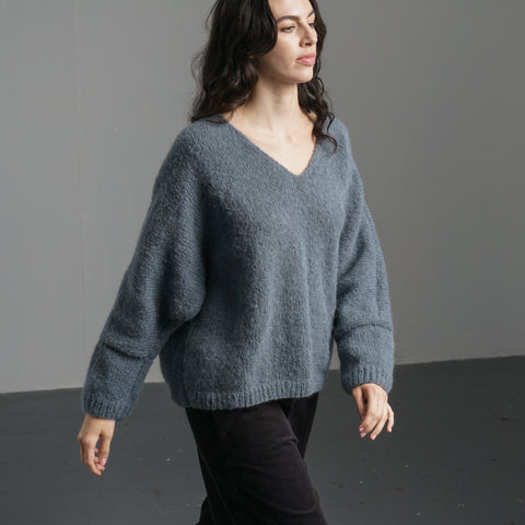 Leah V-neck Wool Jumper - BIBICO