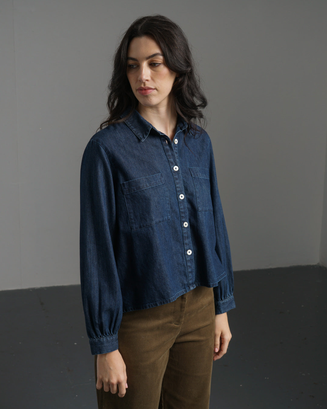 Ada Cropped Blouse – Boxy Dark Blue Denim Shirt With Pockets | By