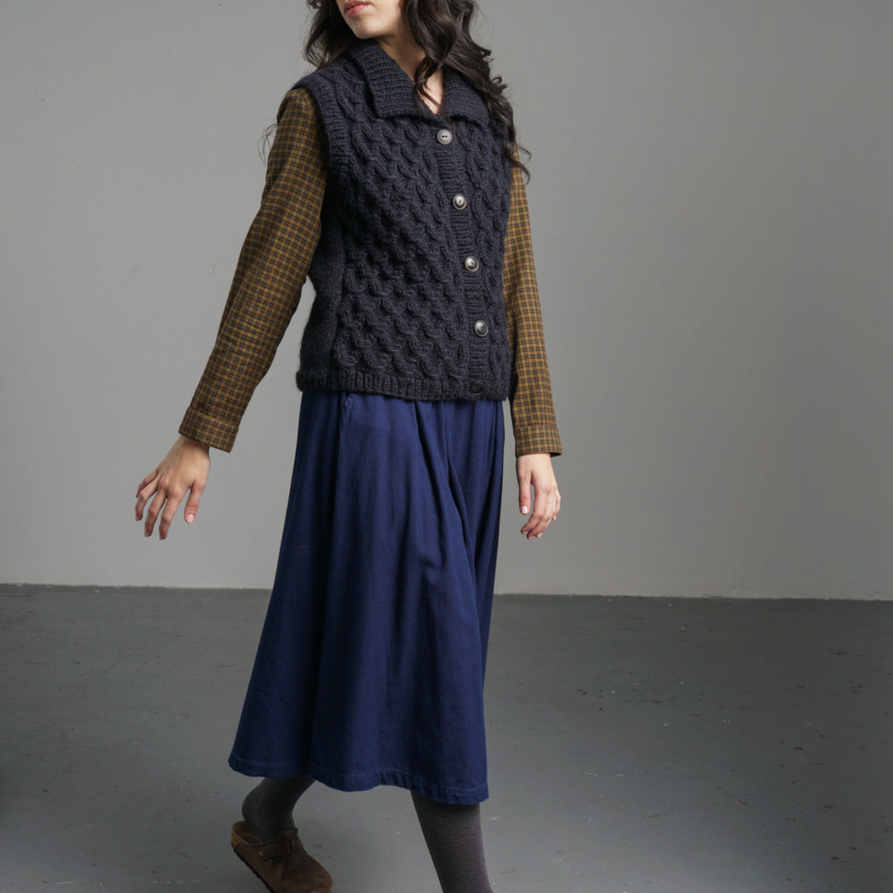 
                      
                        Peppa Buttoned Vest - BIBICO
                      
                    