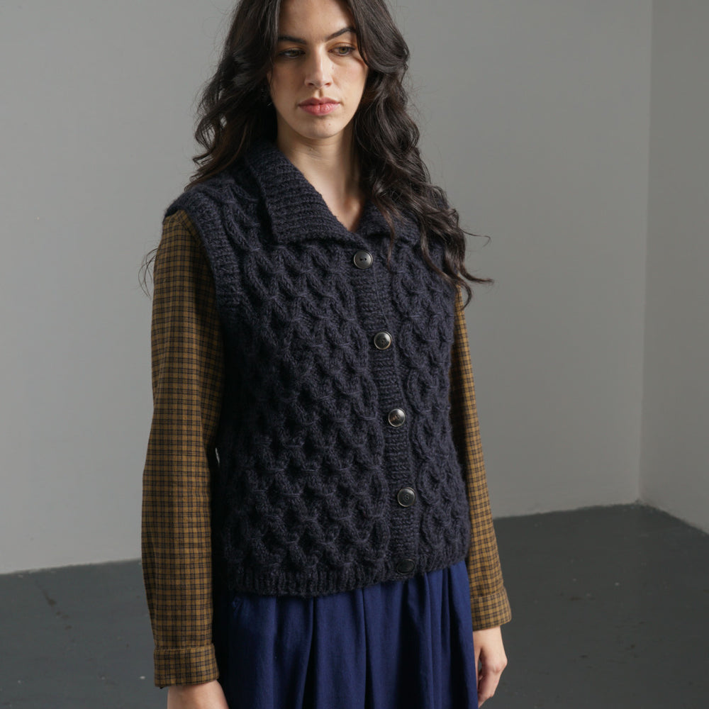 
                      
                        Peppa Buttoned Vest - BIBICO
                      
                    