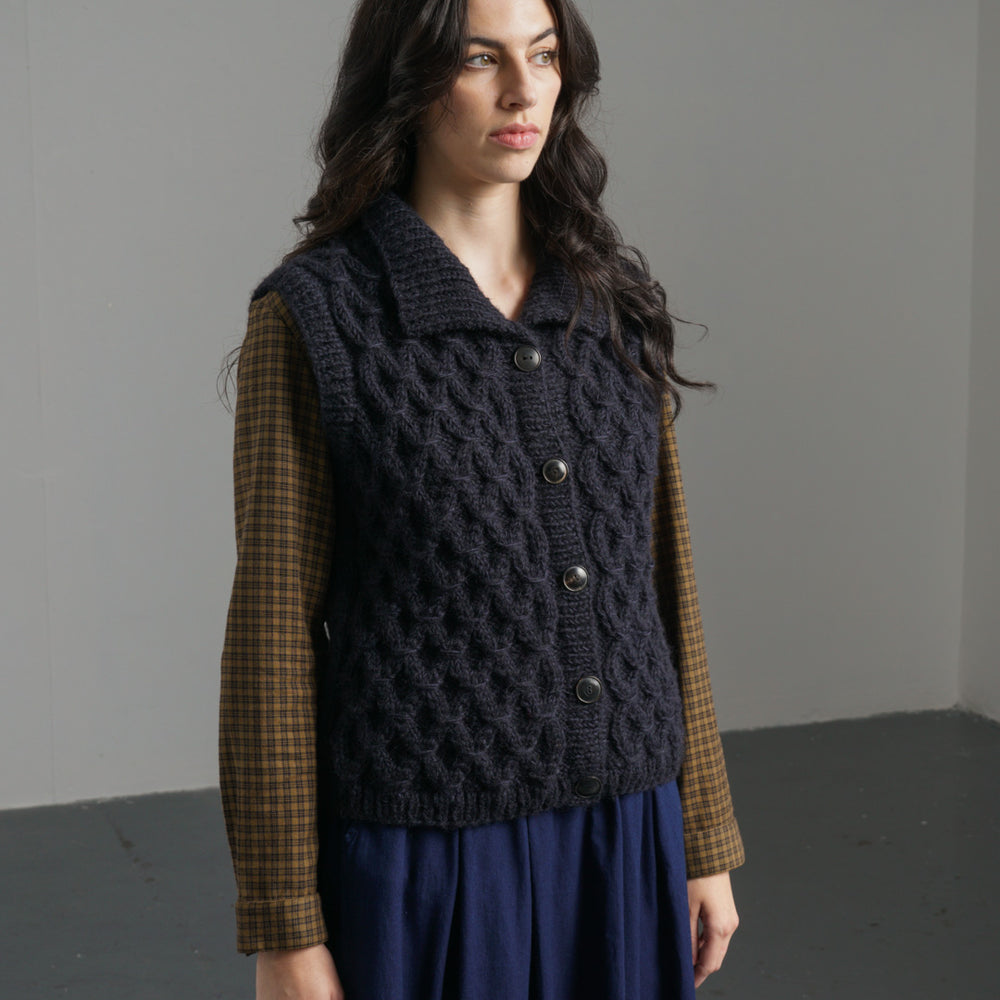 
                      
                        Peppa Buttoned Vest - BIBICO
                      
                    