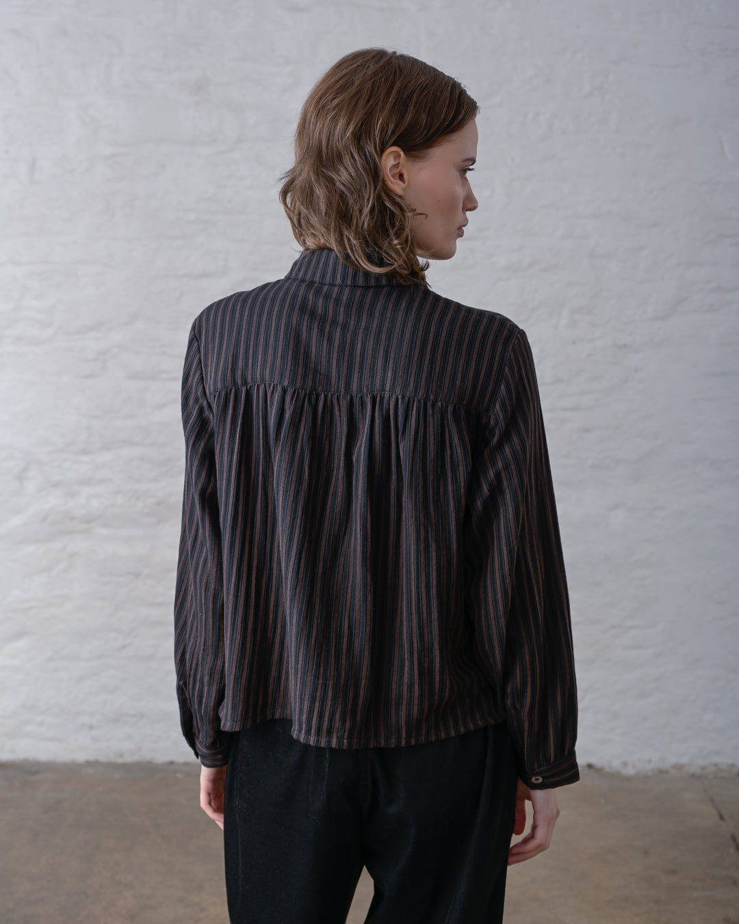 Ada Cropped Blouse - BIBICO