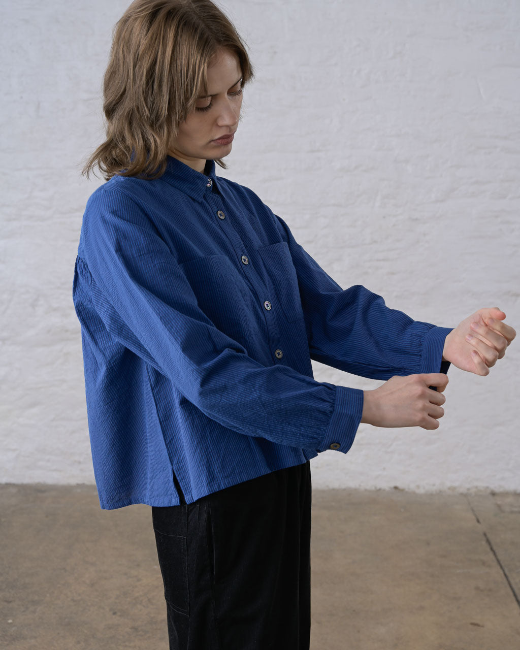 Ada Cropped Blouse - BIBICO