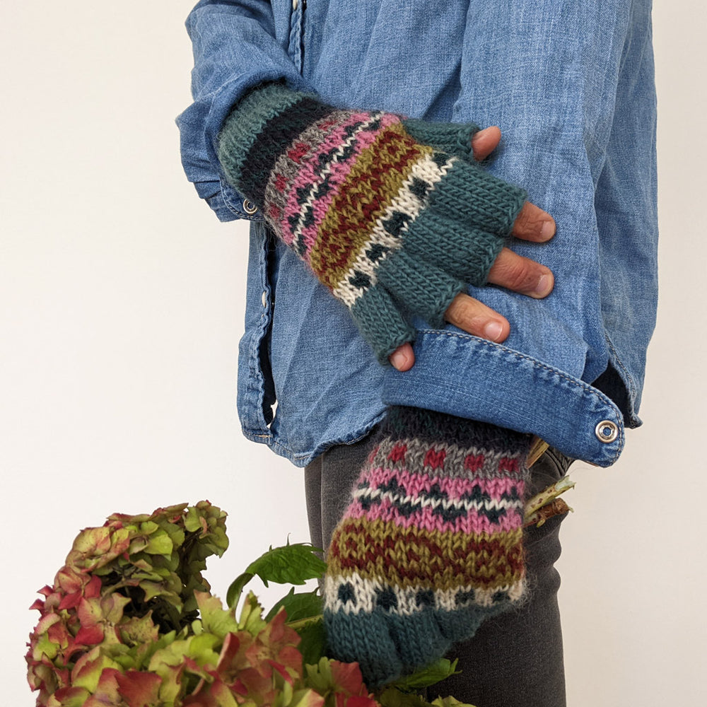 Isla Fair Isle Fingerless Gloves in Turquoise