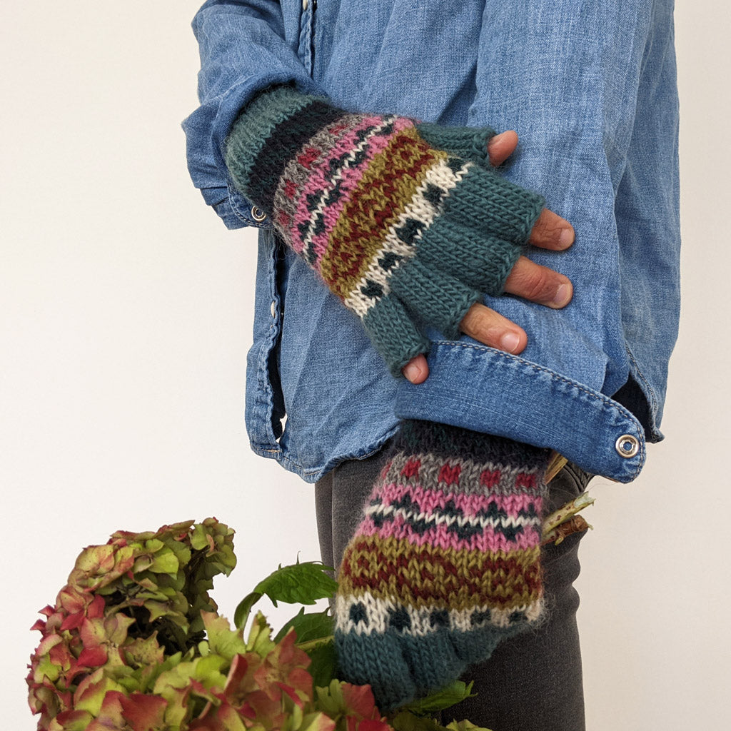 Isla Fair Isle Fingerless Gloves in Turquoise