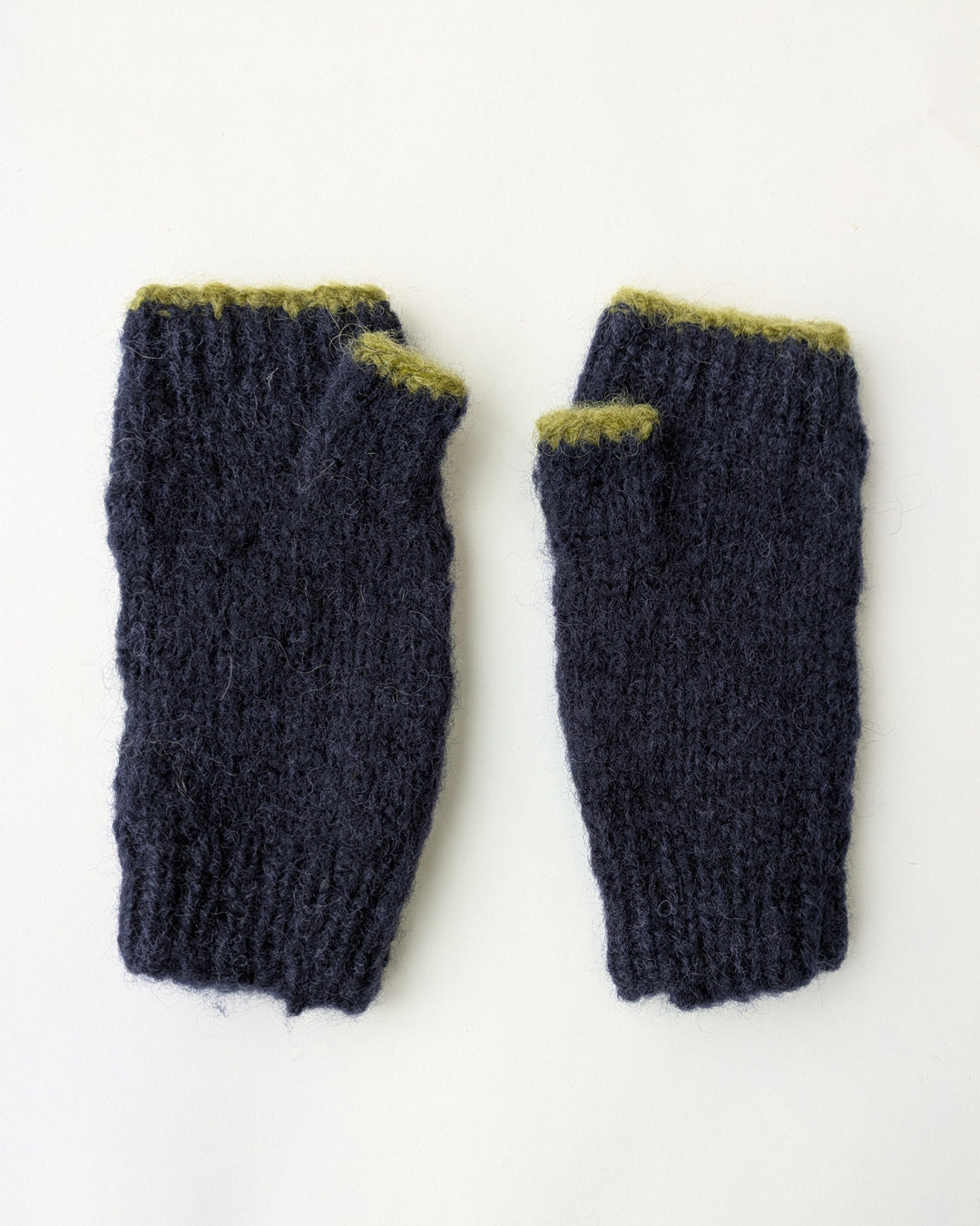 Star Knitted Mittens in Navy & Chartreuse - BIBICO