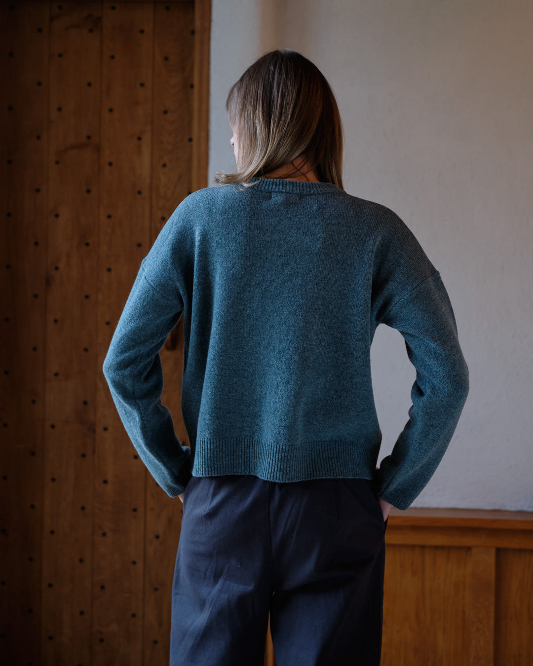 Mira Cropped Wool Cardigan – BIBICO