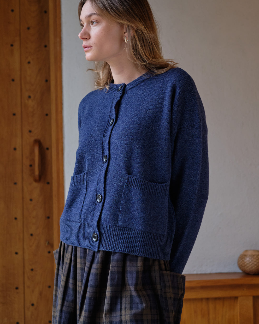 Mira Cropped Wool Cardigan – BIBICO