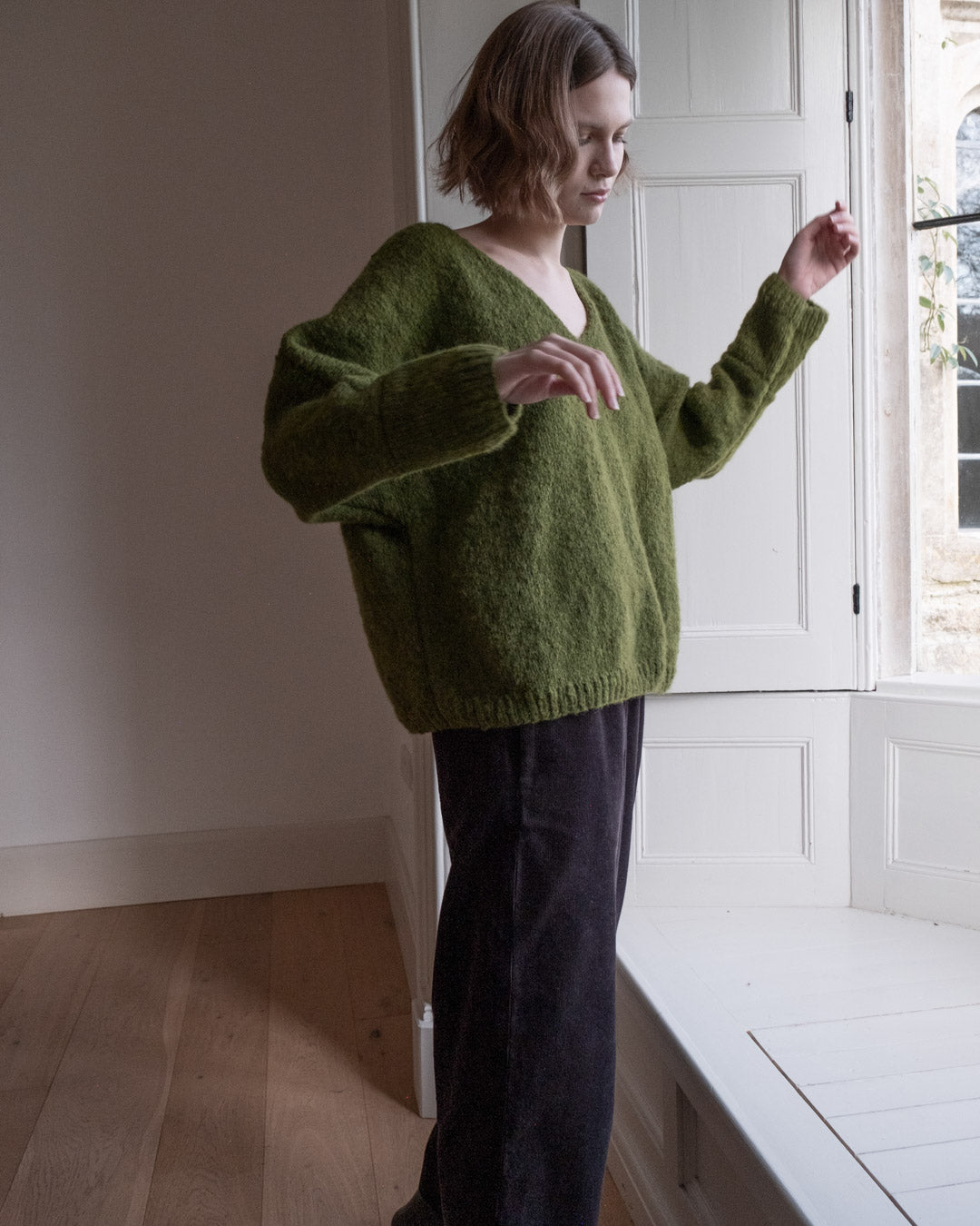 Leah V-neck Wool Jumper