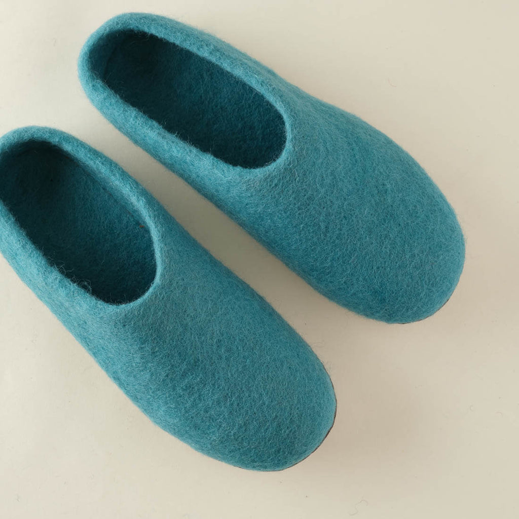 turquiose wool slippers