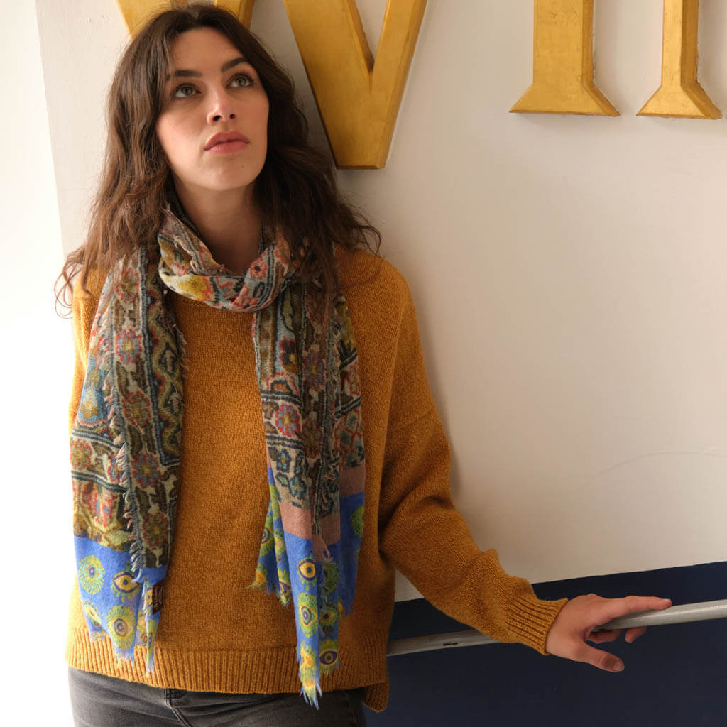 Annouche Wool Scarf