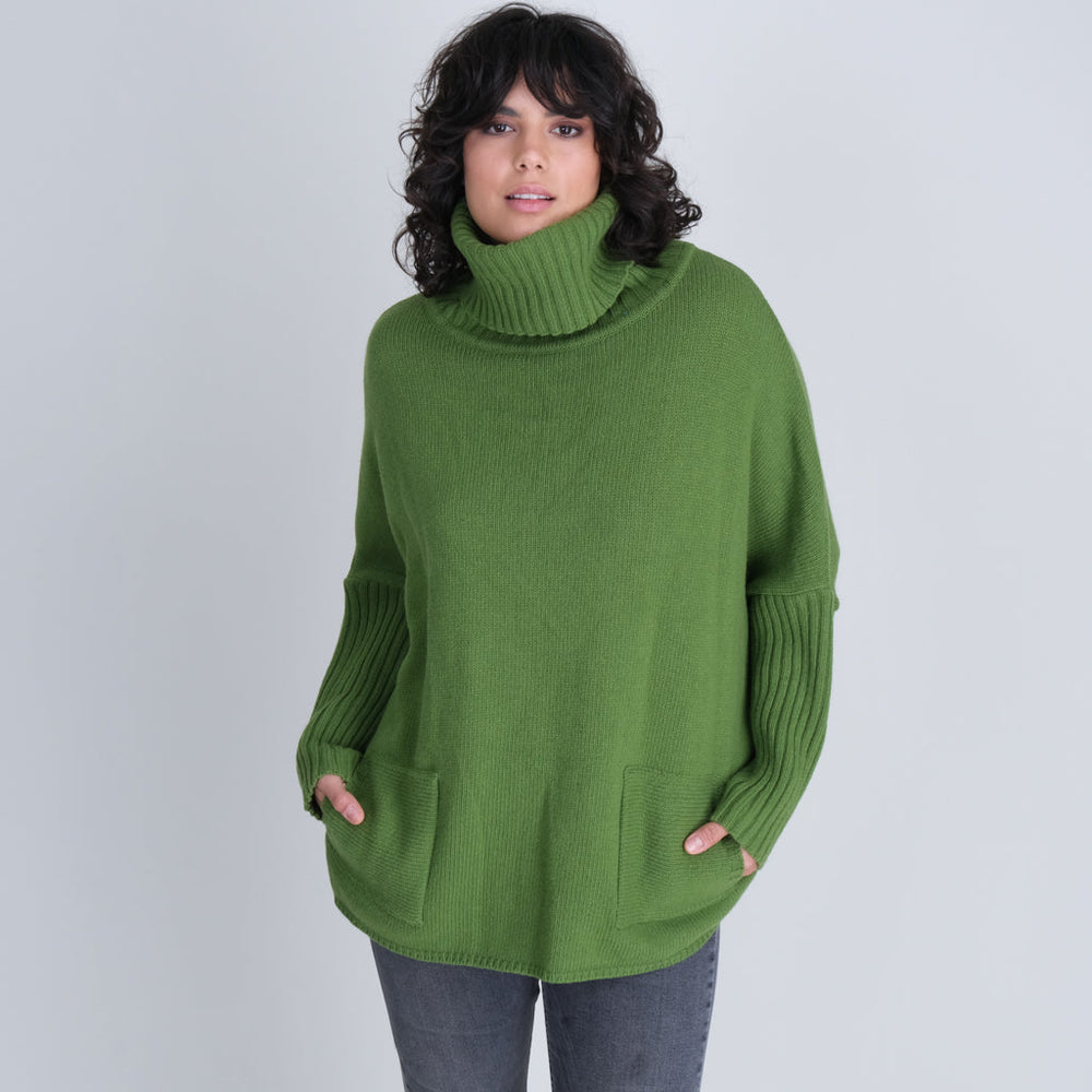 
                      
                        Adela Jumper
                      
                    