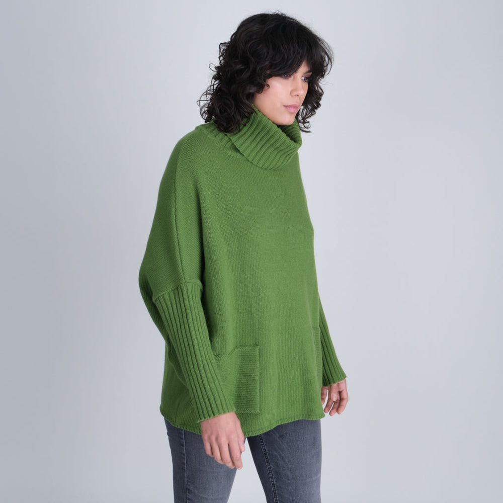 
                      
                        Adela Jumper
                      
                    
