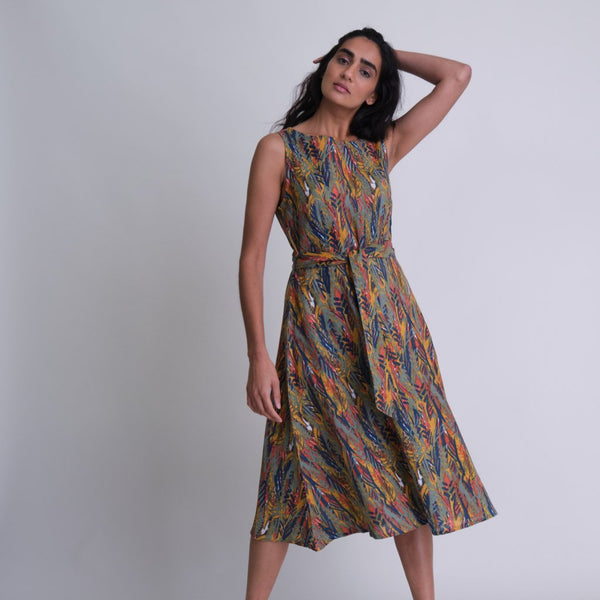 Jungle Print Sleevelss Dress by BIBICO