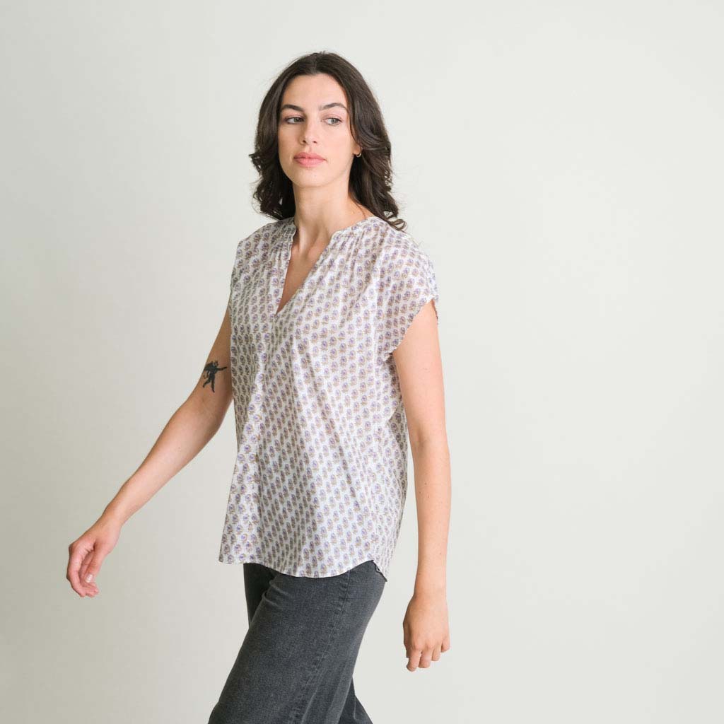 Floral print sleeveless lightweight cotton blouse